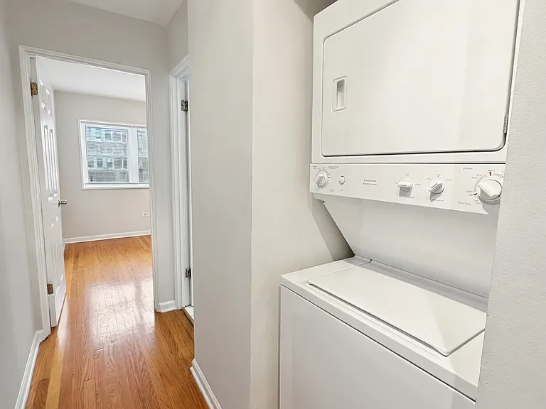 6535 N Mozart St #1GF — Photo 6