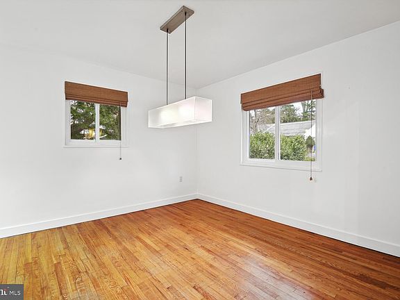 5th image of 9220 E Parkhill Dr