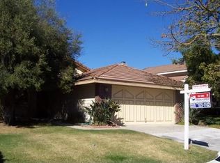 7913 Calle Posada, Carlsbad, CA 92009