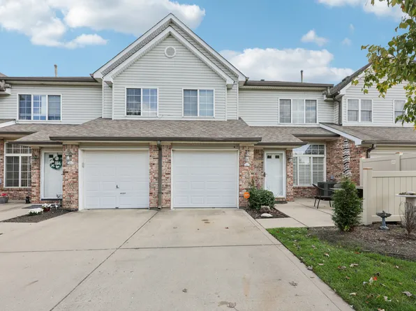 257 Strand Ln APT C, Avon, IN 46123