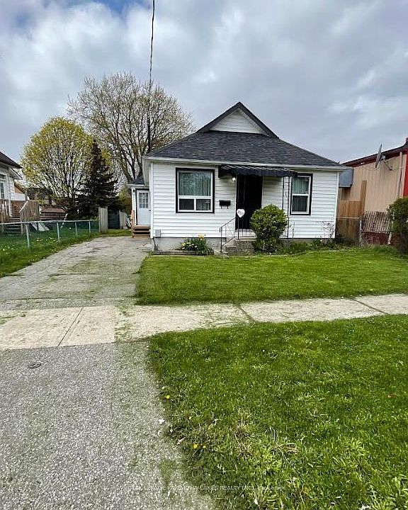 1st image of 350 Oshawa Blvd S