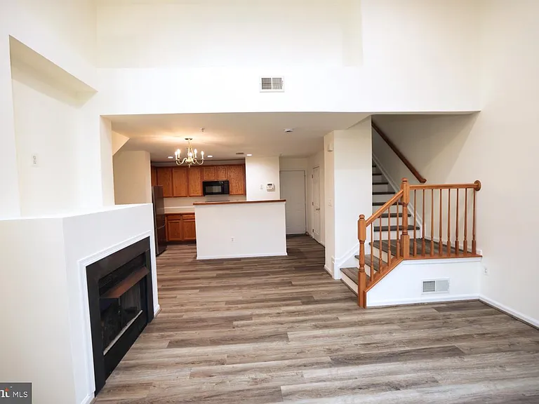 42309 Onyx Ter — Photo 25