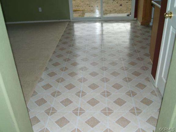 5th image of 15246 Gaviota Ct