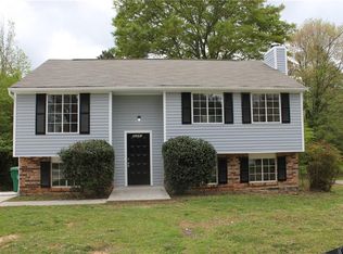 5231 Sweet Air Ln, Stone Mountain, GA 30088