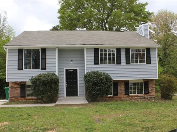 5231 Sweet Air Ln, Stone Mountain, GA 30088