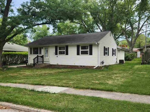 1436 Laurel St, Iowa City, IA 52240