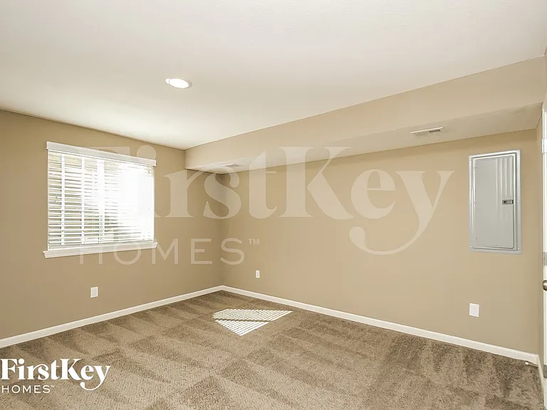11105 Highview Rd — Photo 11