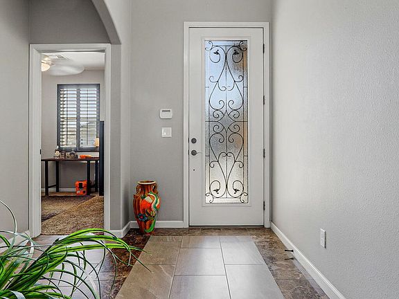 3rd image of 14347 Loma Esmeralda Dr