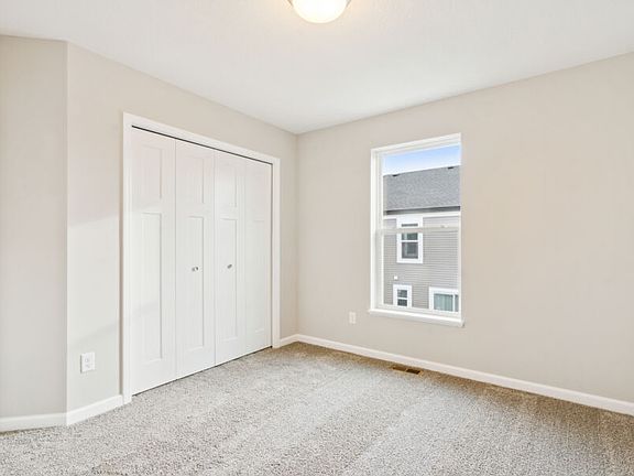 4th image of 7680 Cruise Way #7680