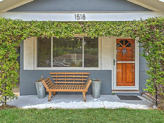 3rd image of 1518 Patterson Ave