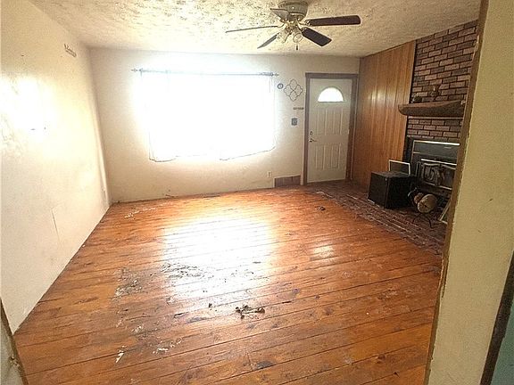 5th image of 139 Dakota Dr