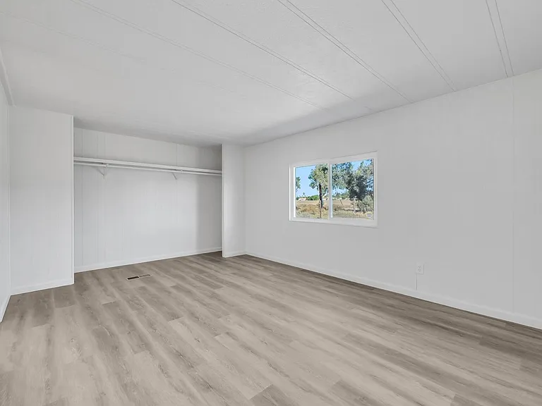 22450 Norris Ln — Photo 20