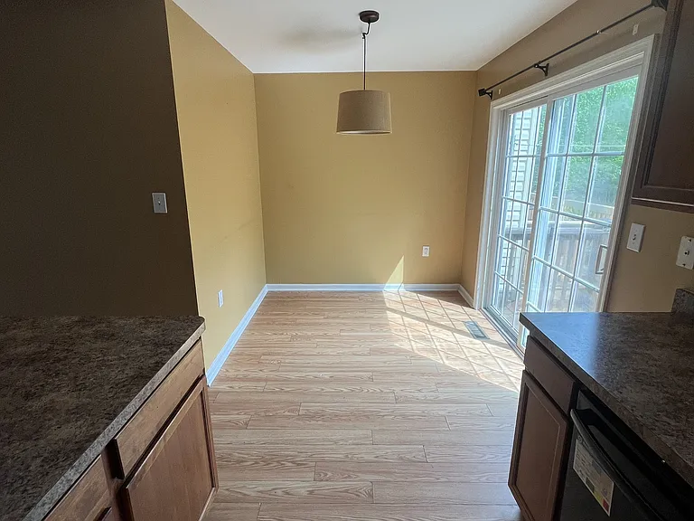 88 Teague Ln — Photo 6