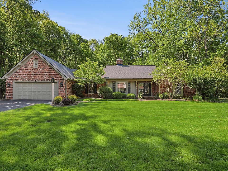 1st image of 625 Eagle Creek Cir