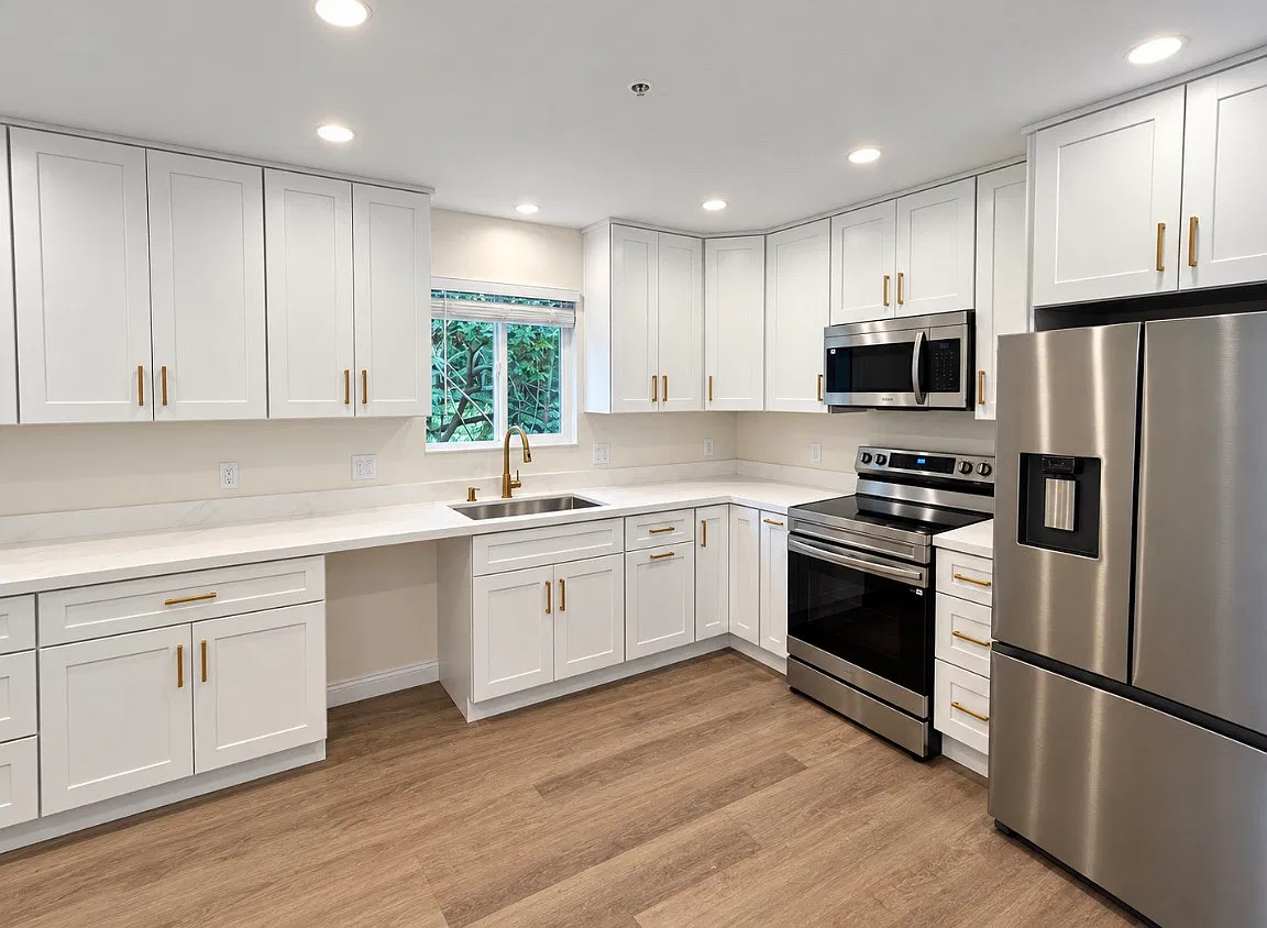 3 bed, 950 sqft, $3,795 — Photo 4