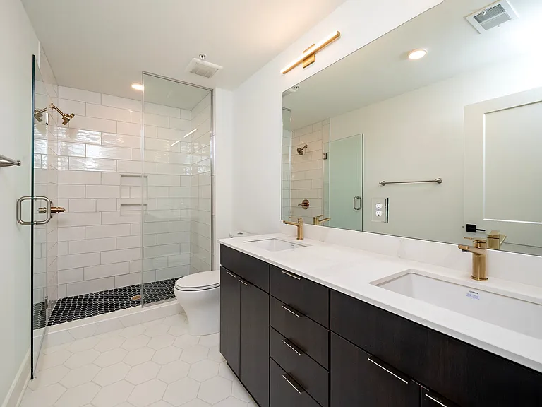615 Peace St #306 — Photo 19