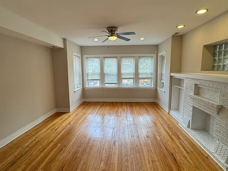 1444 Maple Ave #1A — Photo 3