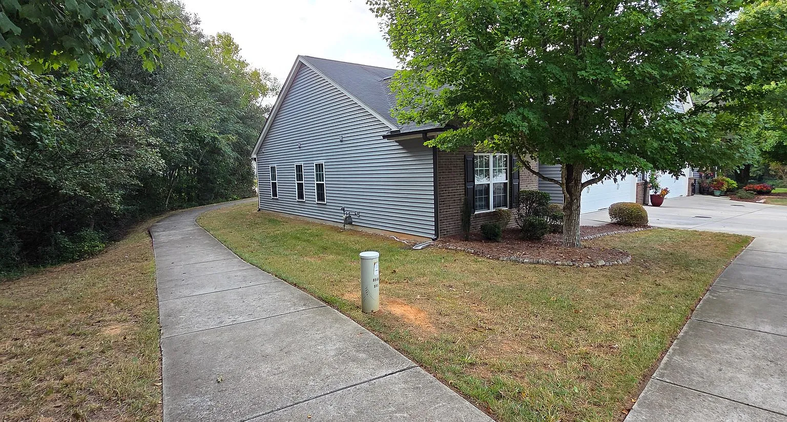 One level Lewisville living at its best — Photo 2