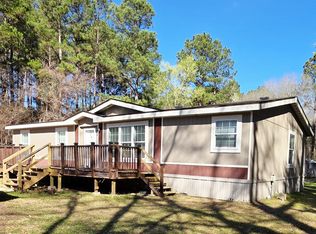 205 Cedar Bnd, Gladewater, TX 75647