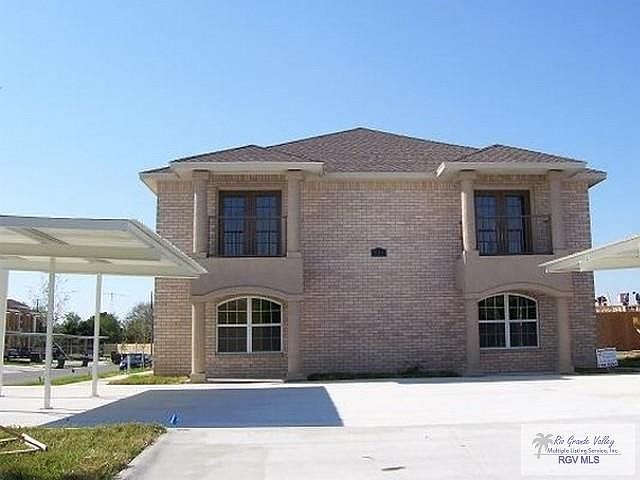 1st image of 504 Stone Dr