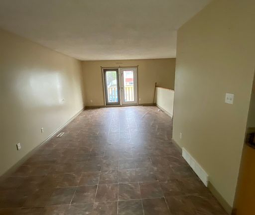 4th image of 9303 101st Ave #1A