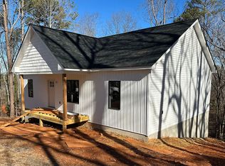 812 Woodrun Dr, Mount Gilead, NC 27306