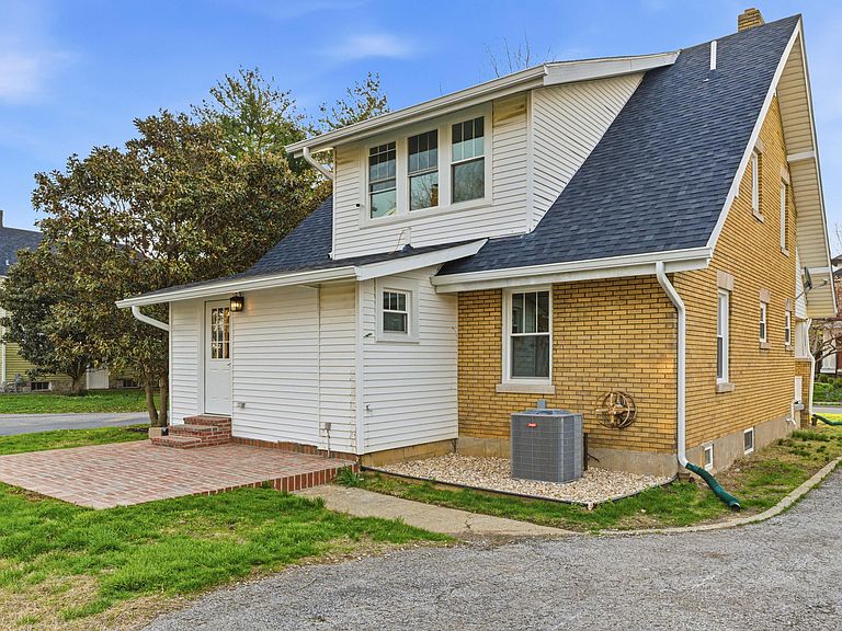 Listing photo 4