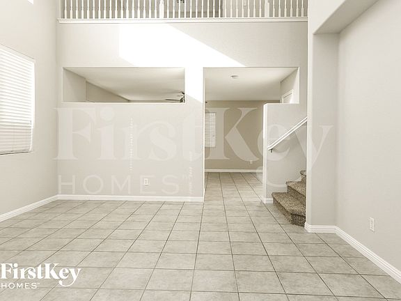 2nd image of 6031 Blue Autumn St