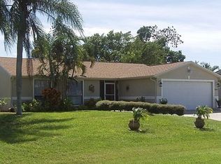 5242 28th Pl SW, Naples, FL 34116