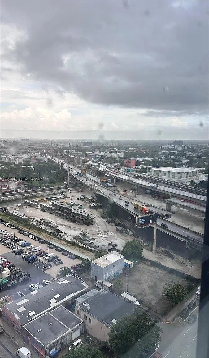 Miami North — Photo 1