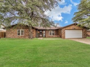 613 Cambridge Dr, Altus, OK 73521