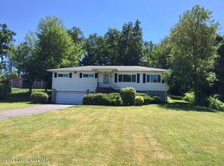 136 Frangorma Dr, Trucksville, PA 18708