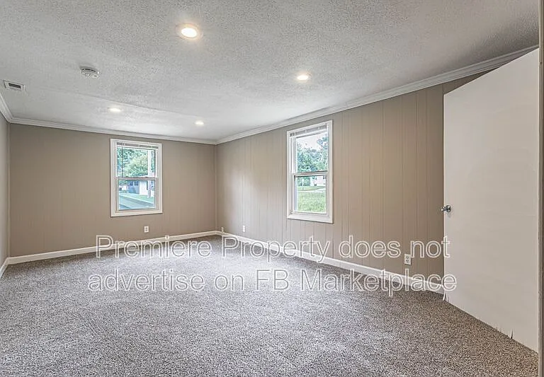 7815 E 51st St — Photo 6