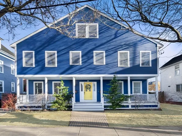 24 Pickman St #A, Salem, MA 01970