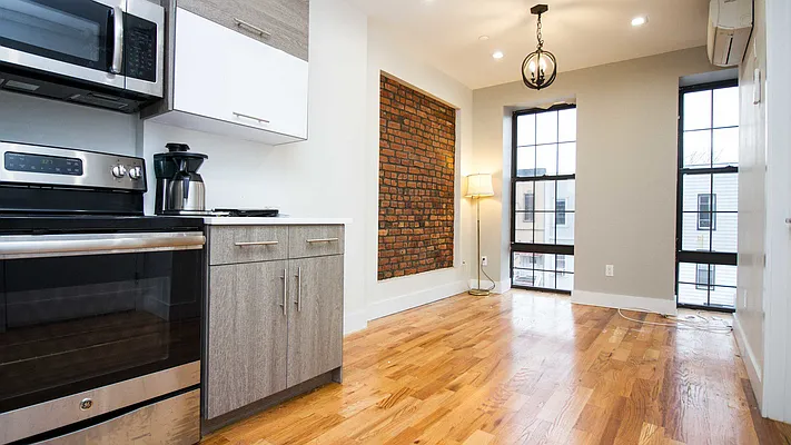 Rented by Nooklyn NYC LLC | media 1