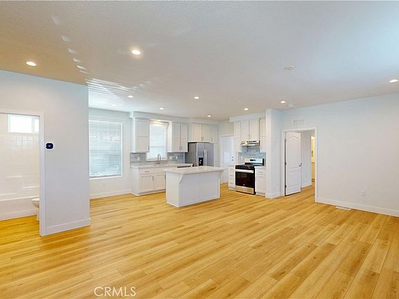 4th image of 6301 Warner Ave Space 93