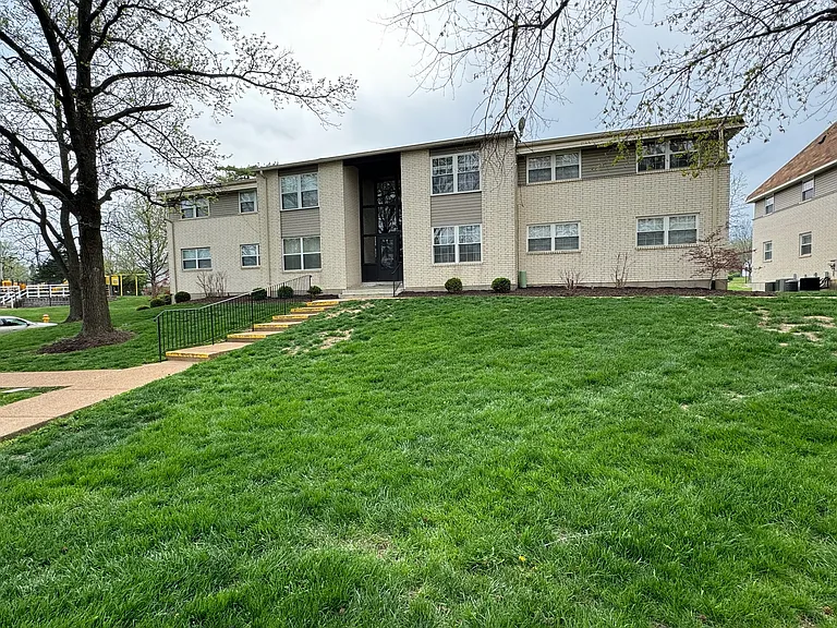 149 Cumberland Park Ct #F — Photo 1