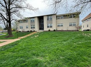 149 Cumberland Park Ct APT F, Ballwin, MO