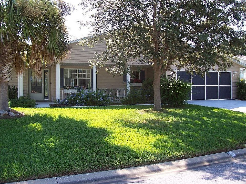 Front with Country Porch
