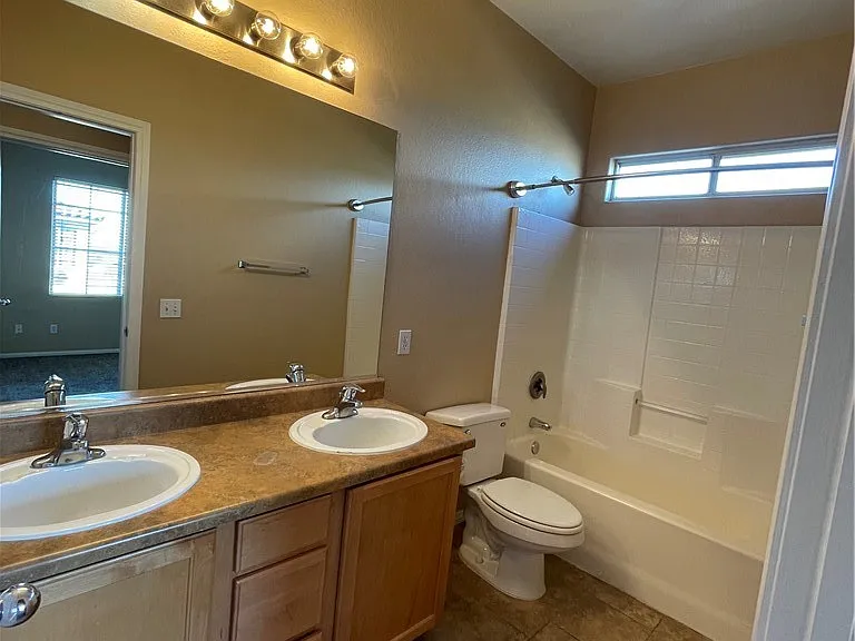 733 Emerald Idol Pl #0 — Photo 13