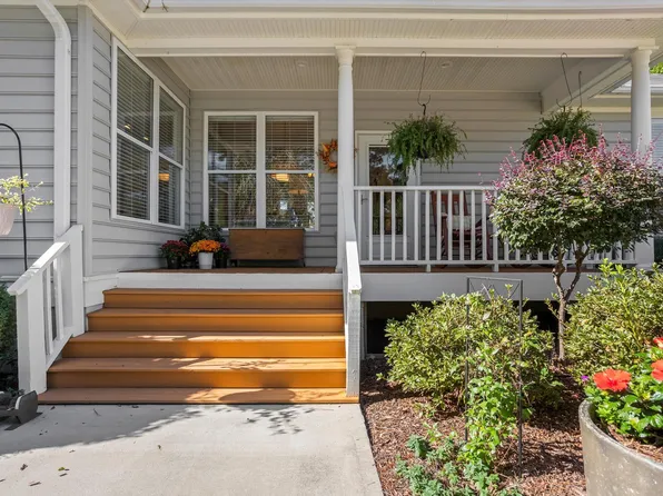 2 CARAVEL Circle, McCormick, SC 29835