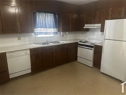 62 Liberty St #2 — Photo 2