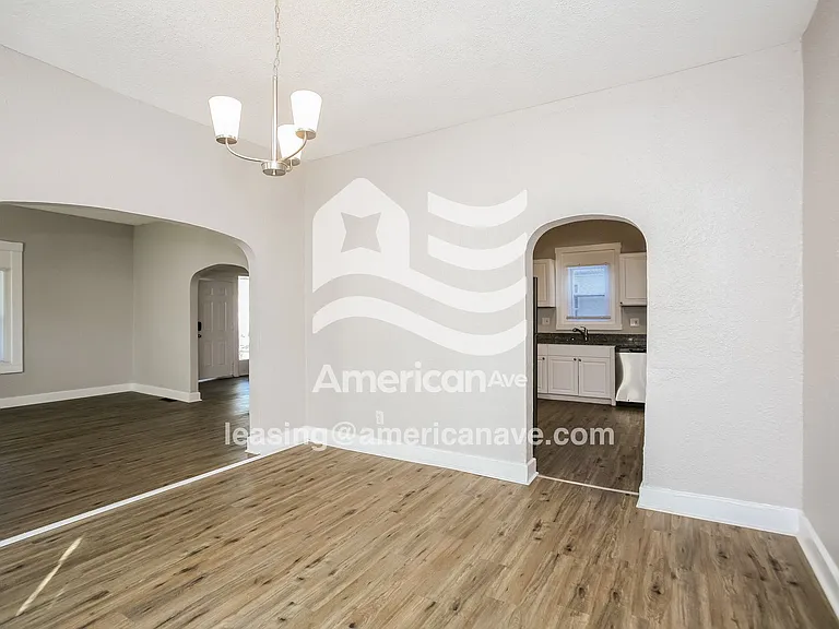 614401_004_wm_-_dining_room_13184340.jpg