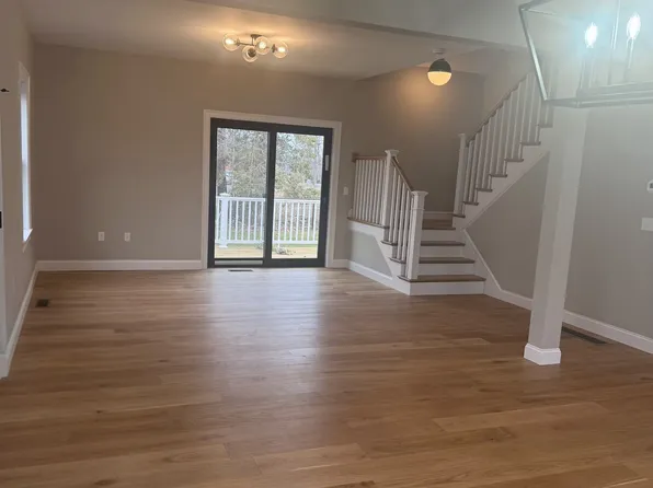 (undisclosed Address), East Freetown, MA 02717