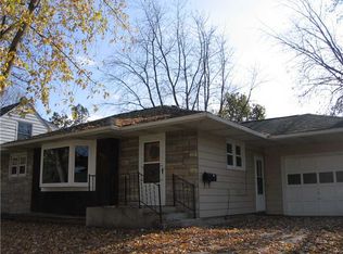 193 20th Ave SW, Cedar Rapids, IA 52404