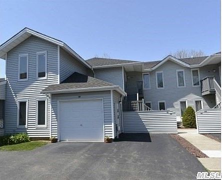 2nd image of 307 Elton Ct N
