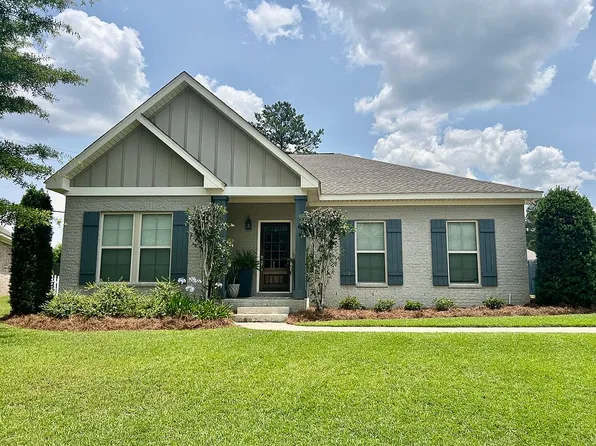 312 Redbud Cir, Dothan, AL 36305