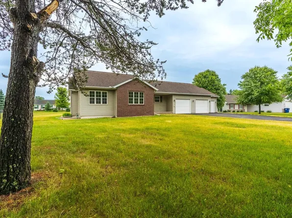 1949 WOODCREST CIRCLE, Kronenwetter, WI 54455