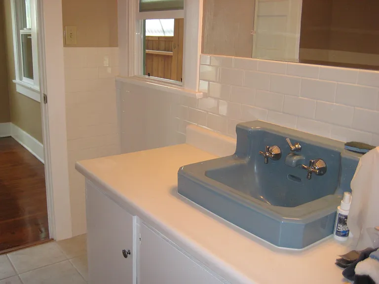 291 Redondo Ave — Photo 11