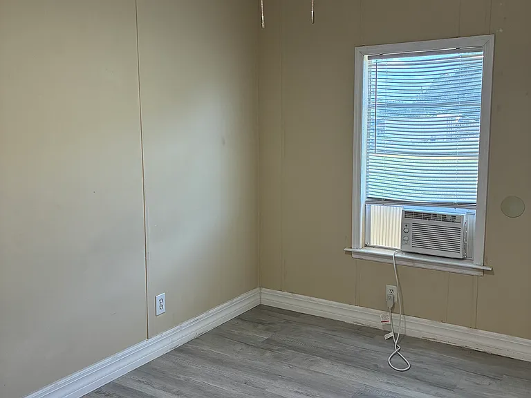 1714 Kenneth Ln — Photo 17